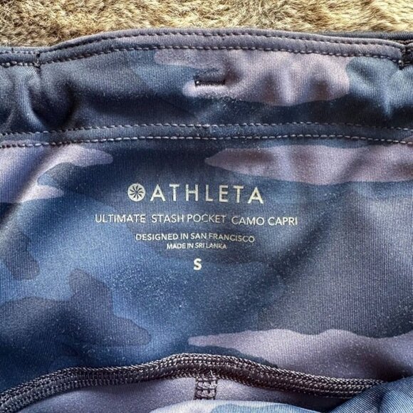 Athleta Ultimate Stash Pocket Camo Capri Sz S - Picture 6 of 8